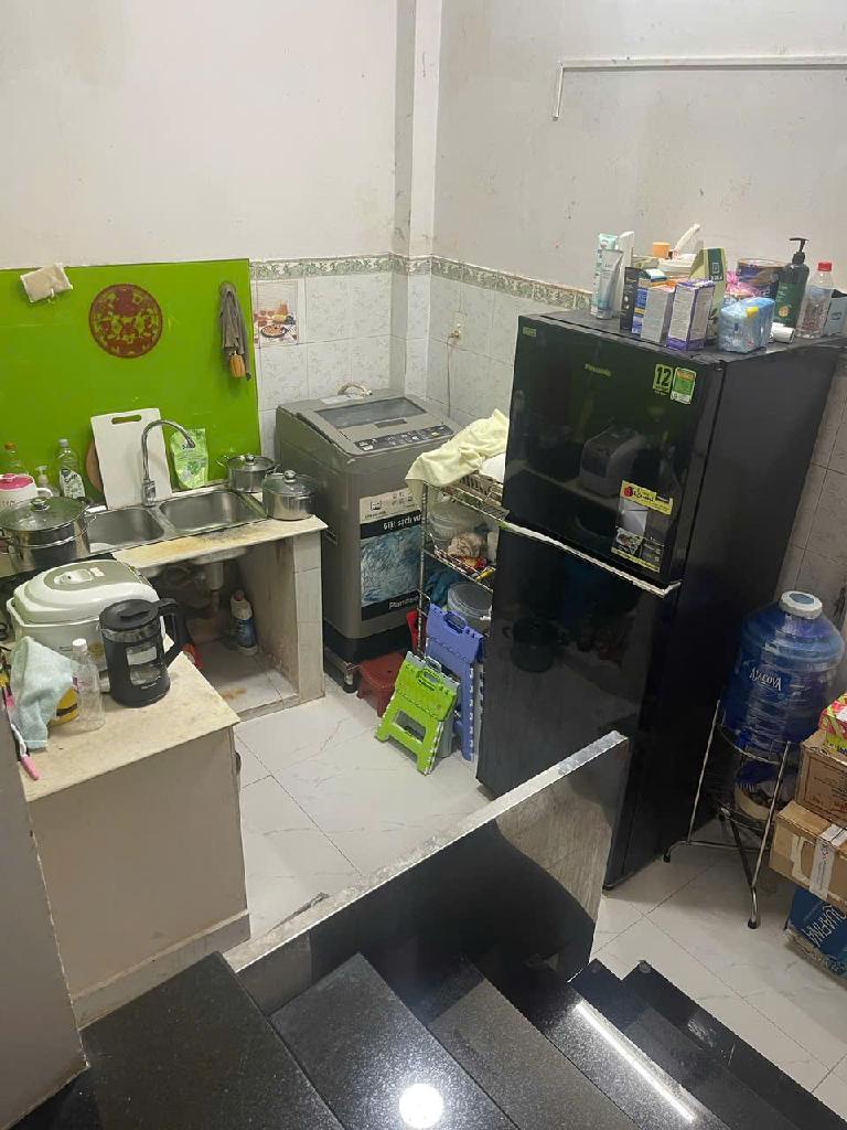 Bán nhà hẻm Lê Thị Bạch Cát, Phường 11 Quận 11 - 27m2 - Chỉ nhỉnh 3 Tỷ